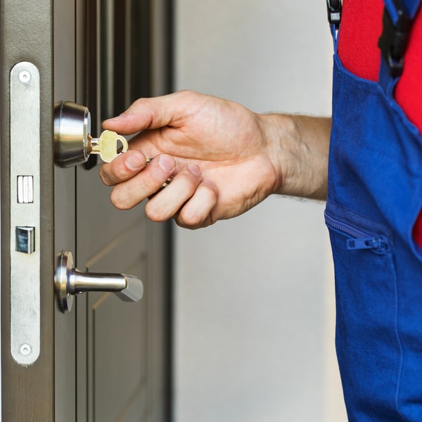 contamos con amplia experiencia en la instalación de sistemas de seguridad en cerrajería residencial